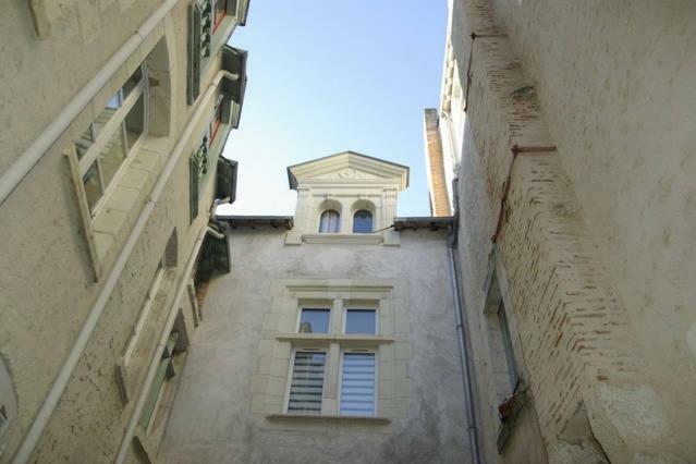 Charme Et Confort Blois Centre Apartment Bagian luar foto